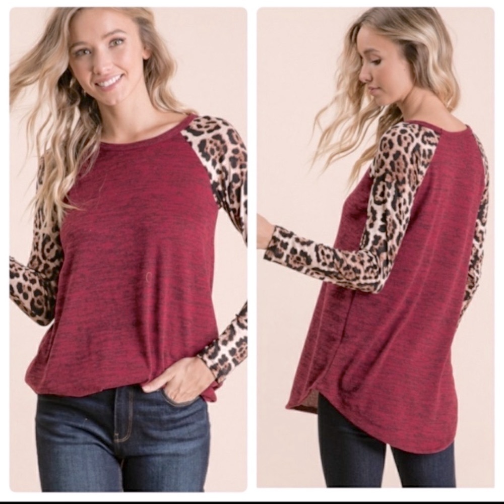 🆕NEW!🛍️Leopard Sleeved Raglan Top 🐾